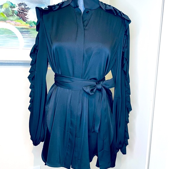 Ellery Black Silk Tunic Blouse. - Picture 2 of 10